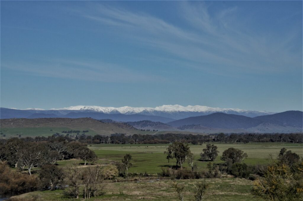 Farran’s Lookout, between Towong and Tintaldra , Upper Murray  , Australia